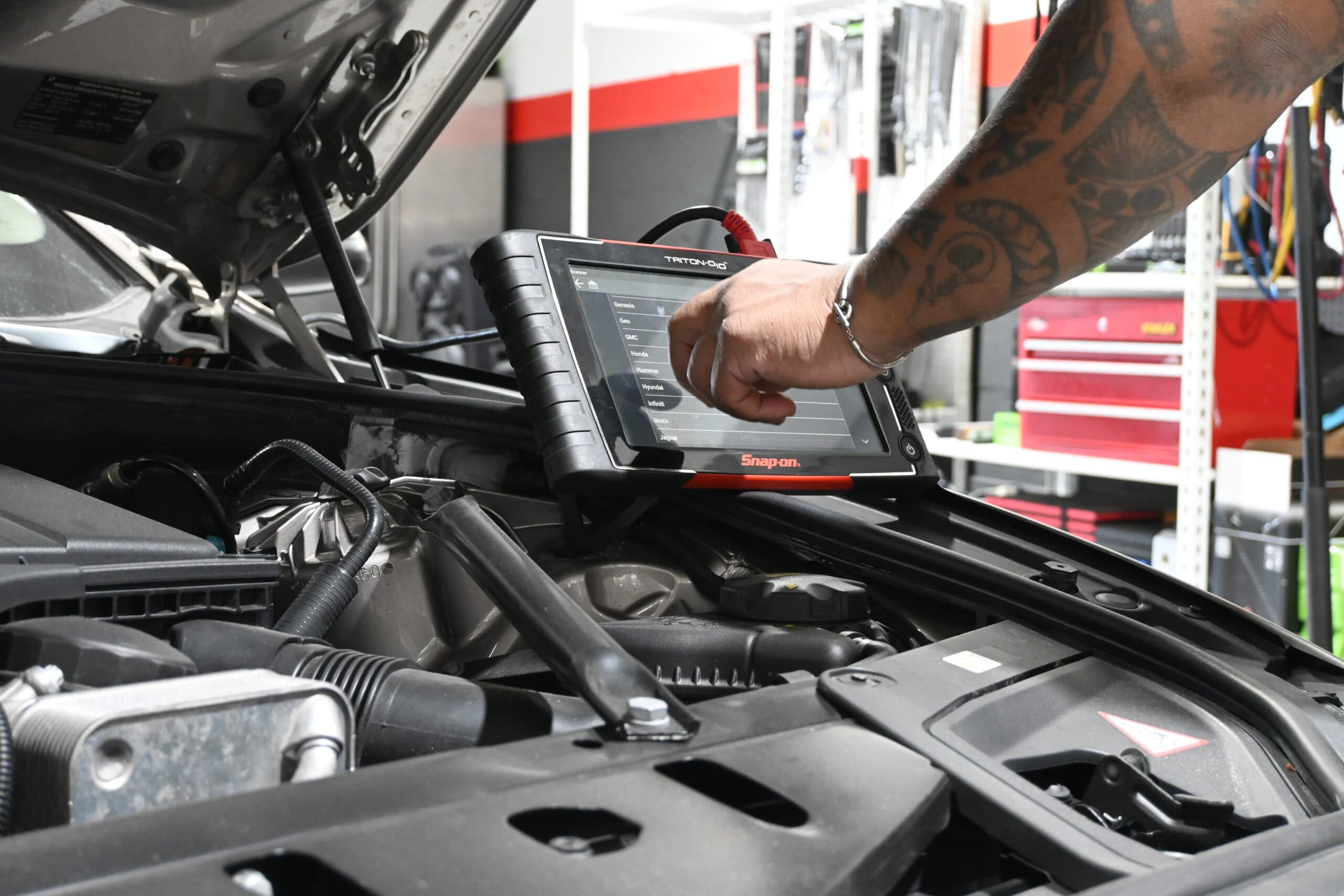 Advanced diagnostic scan tool at DS Proformance Advanced diagnostic scan tool at DS Proformance